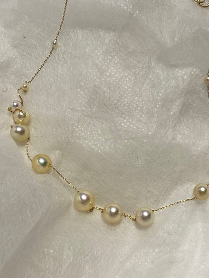 Fresh Perlagione Akoya pearl necklace in 14K yellow gold with champagne tone pearls of various sizes on a 45cm chain