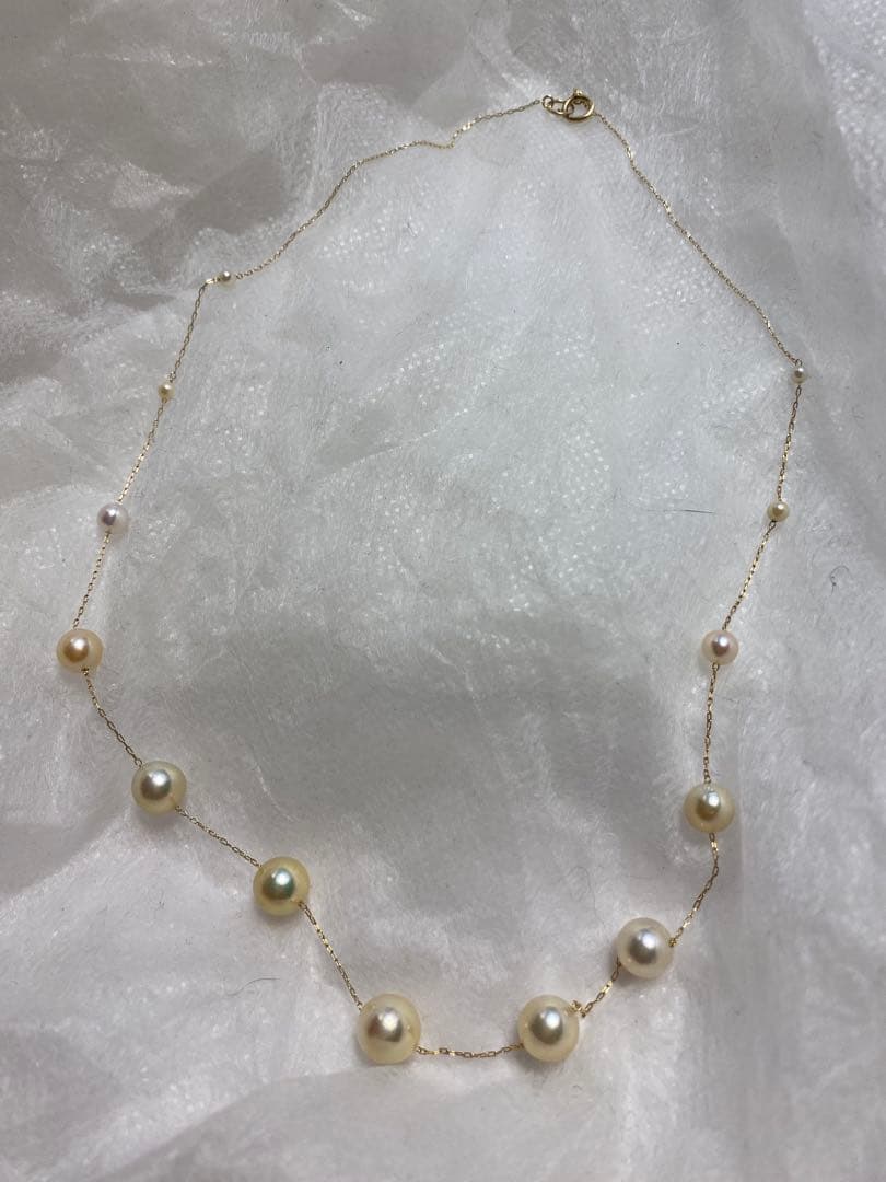 Fresh Perlagione Akoya pearl necklace in 14K yellow gold with champagne tone pearls of various sizes on a 45cm chain