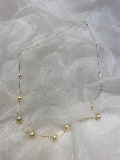 Fresh Perlagione Akoya pearl necklace in 14K yellow gold with champagne tone pearls of various sizes on a 45cm chain