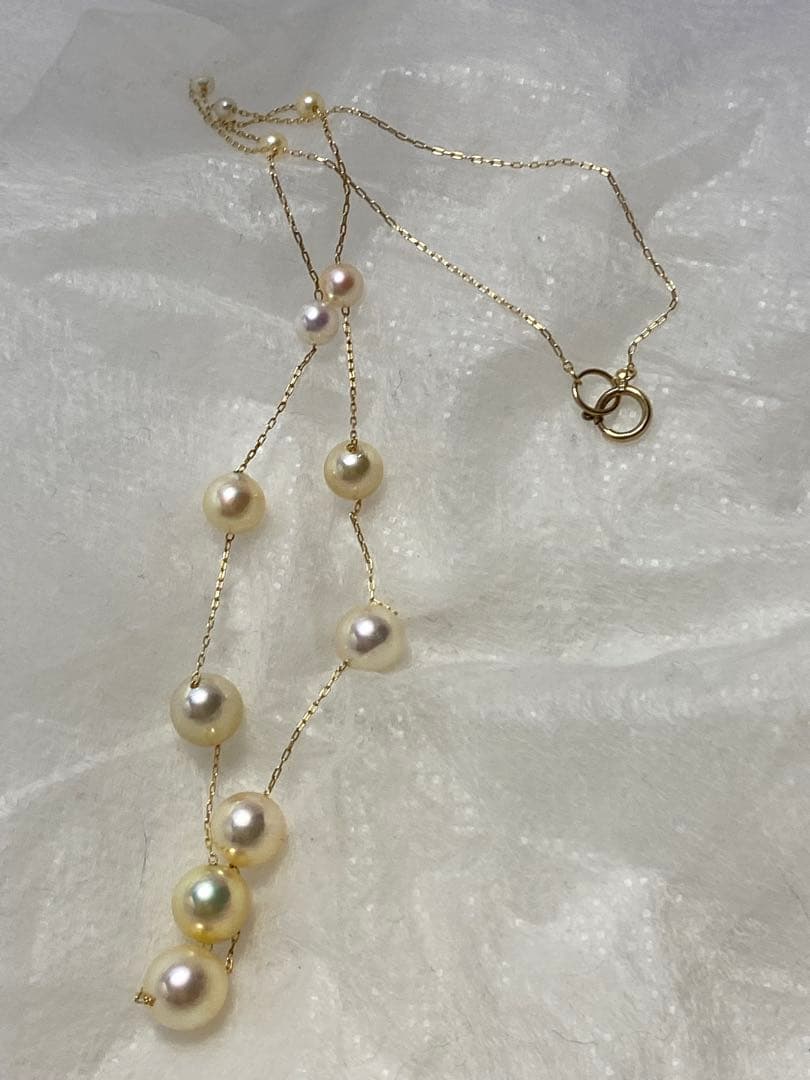 Fresh Perlagione Akoya pearl necklace in 14K yellow gold with champagne tone pearls of various sizes on a 45cm chain