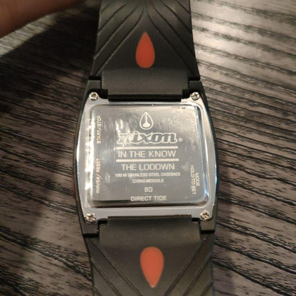 NIXON LODOWN Digital Men's Watch — Japanese
