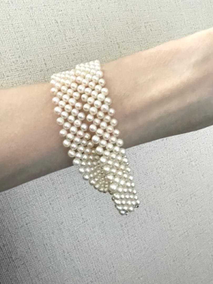 Baby Akoya pearl necklace with 3.5-4mm semi-round white pearls in a 5-row mesh design, approximately 40cm long