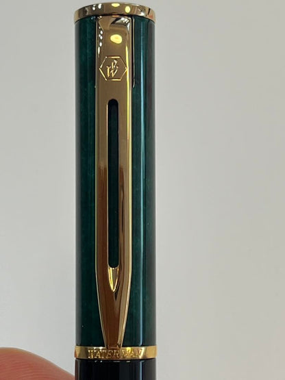 WATERMAN LeRoure fountain pen in green resin with gold nib shown from side angle