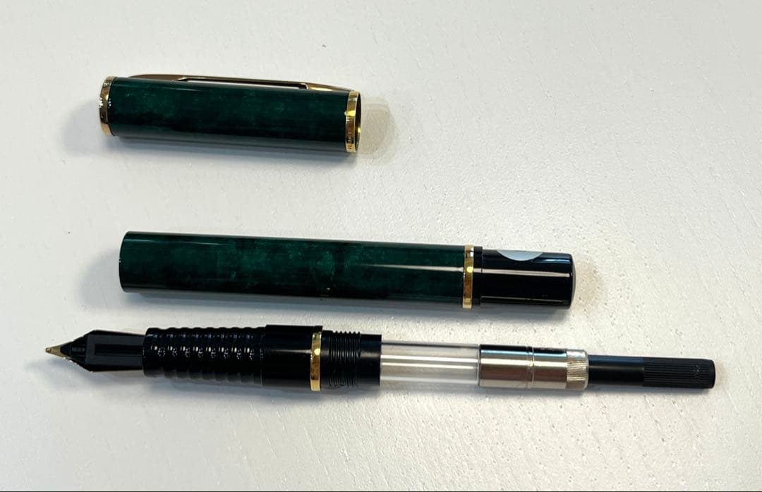 WATERMAN LeRoure fountain pen in green resin with gold nib shown from side angle