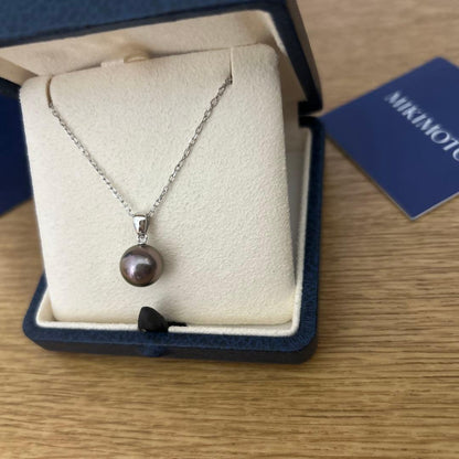 Mikimoto black cultured pearl pendant in 18K white gold with removable 40cm chain