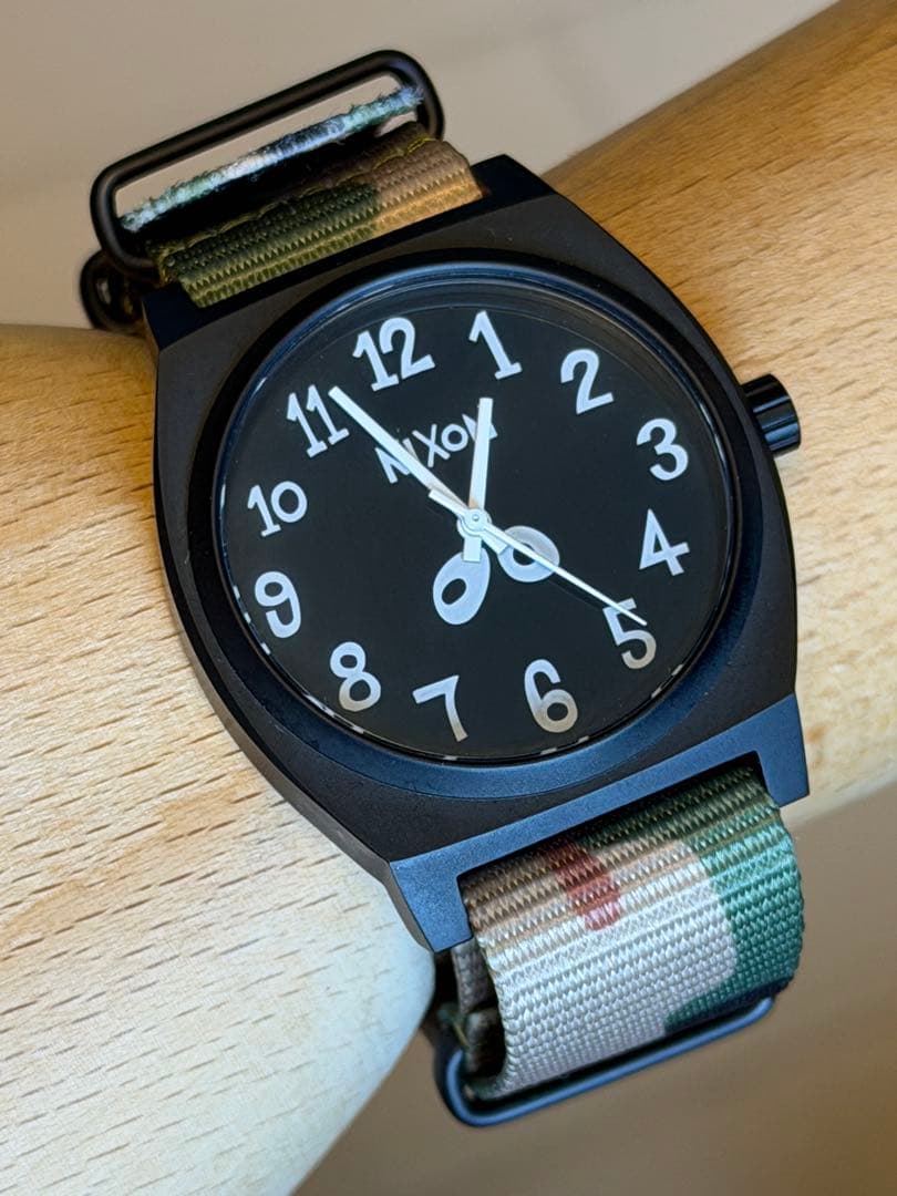 NIXON 花井祐介 コラボ Analog Men's Watch — Japanese