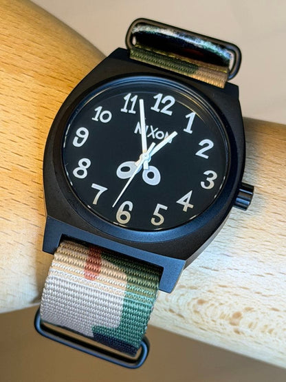 NIXON 花井祐介 コラボ Analog Men's Watch — Japanese