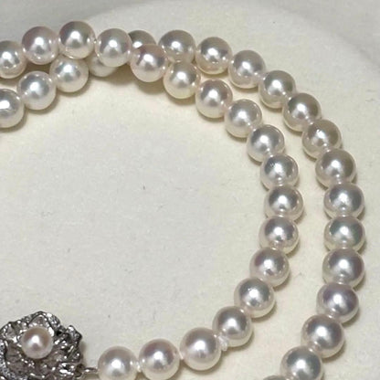 Akoya genuine pearl necklace approximately 42cm long with 6.0-6.5mm round white pearls