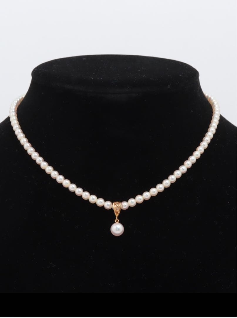 Mikimoto Akoya baby pearl necklace with 4mm pearls and 7mm single pearl top on K18 clasp