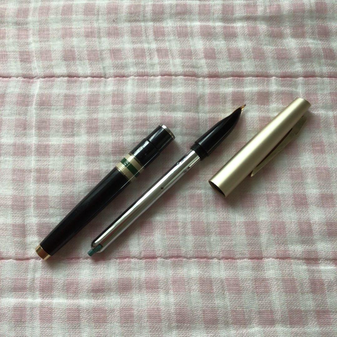 Pilot 14K gold Elite fountain pen with suction filling, vintage discontinued model showing signs of storage wear
