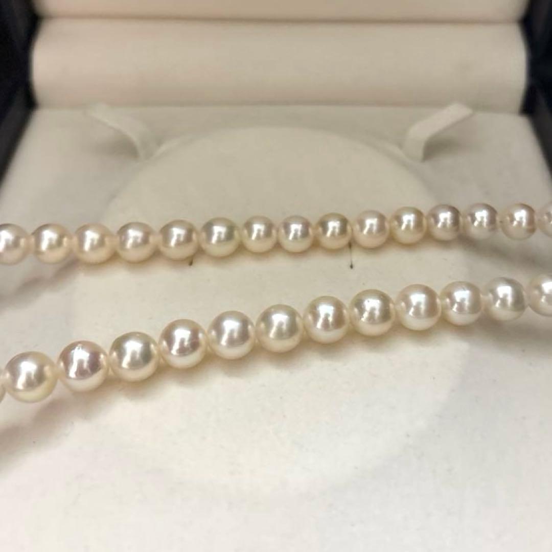 Large Akoya pearls necklace with 9mm white gold pearls on a 43cm strand