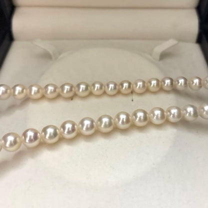 Large Akoya pearls necklace with 9mm white gold pearls on a 43cm strand