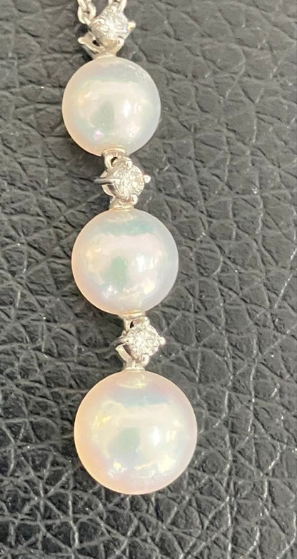 Mikimoto Akoya pearl necklace with diamonds in K18 white gold, pearls sized 5.9 to 7.3 mm, 40 cm chain length