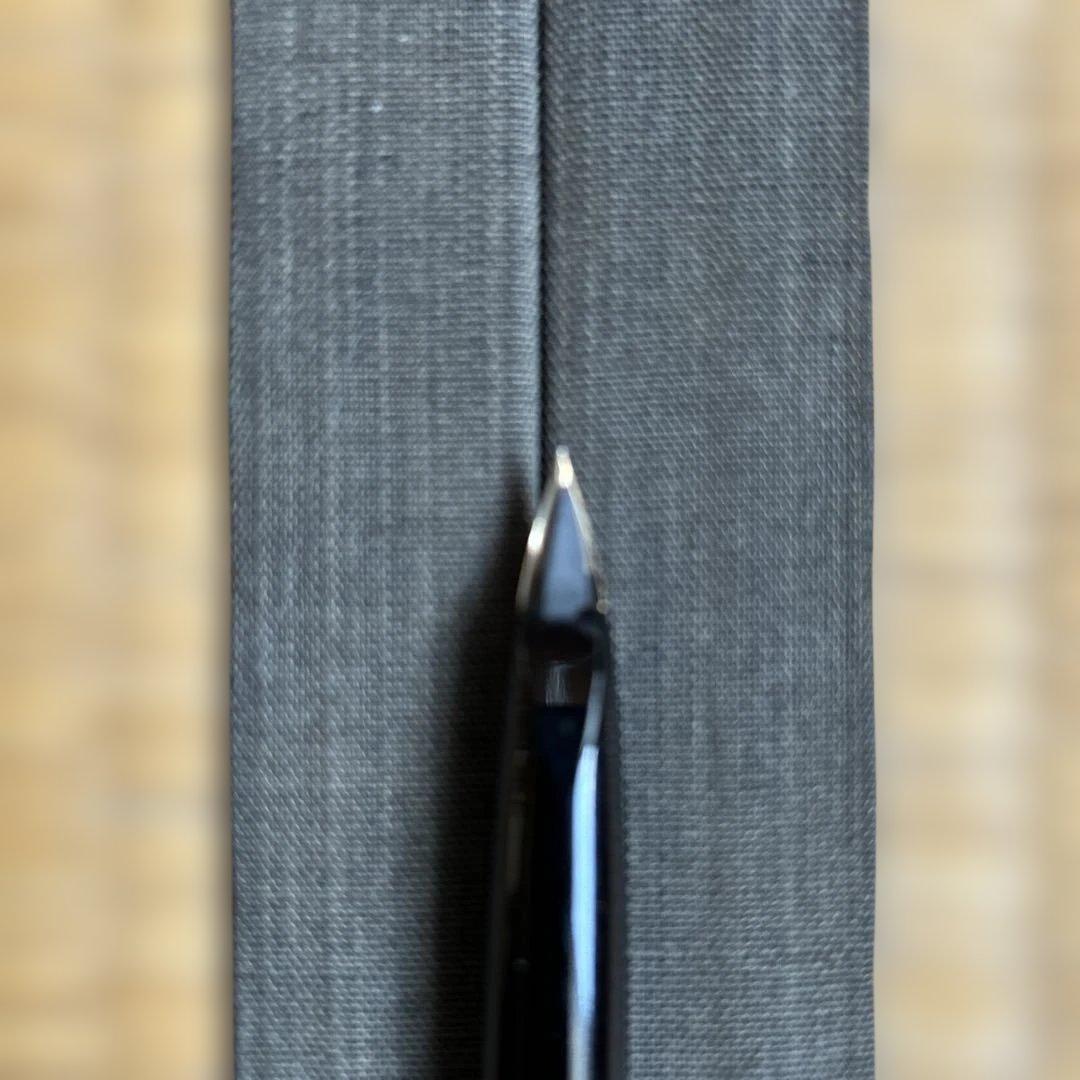 Black PILOT fountain pen with 14K gold nib, resin body, displayed with box and instruction manual