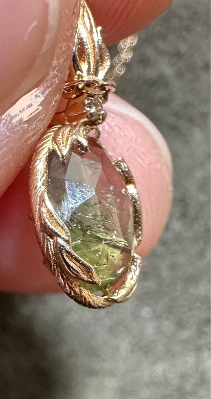 Agete K10 gold necklace set with tourmaline pendant and small diamonds on a 50 cm chain