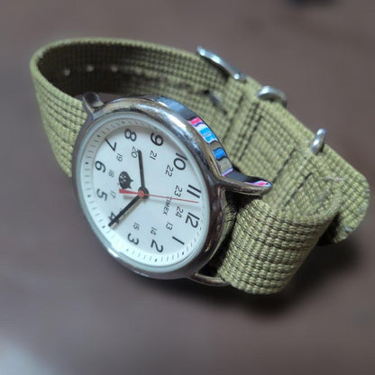 TIMEX にゃー Quartz Men's Watch — Japanese
