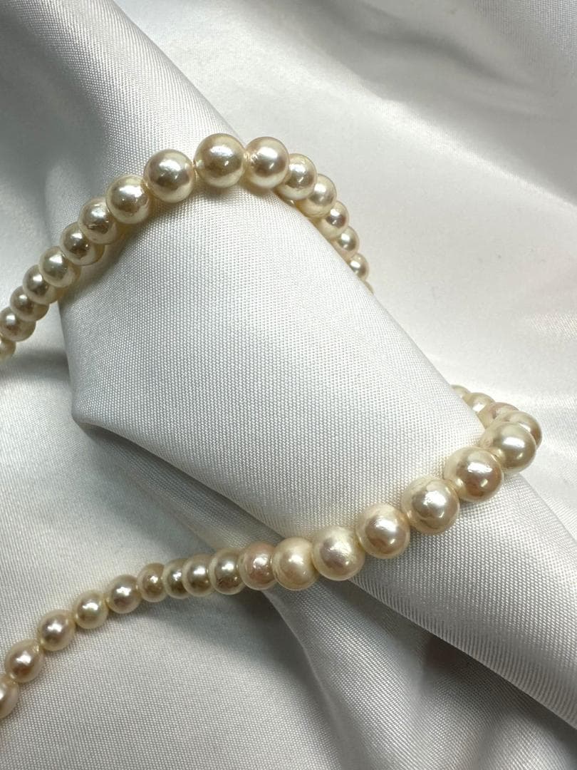 Akoya genuine pearl necklace with 6.2mm pearls and silver engraved clasp with safety feature