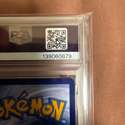 PSA 9 Pokemon Charizard VMAX — Chinese