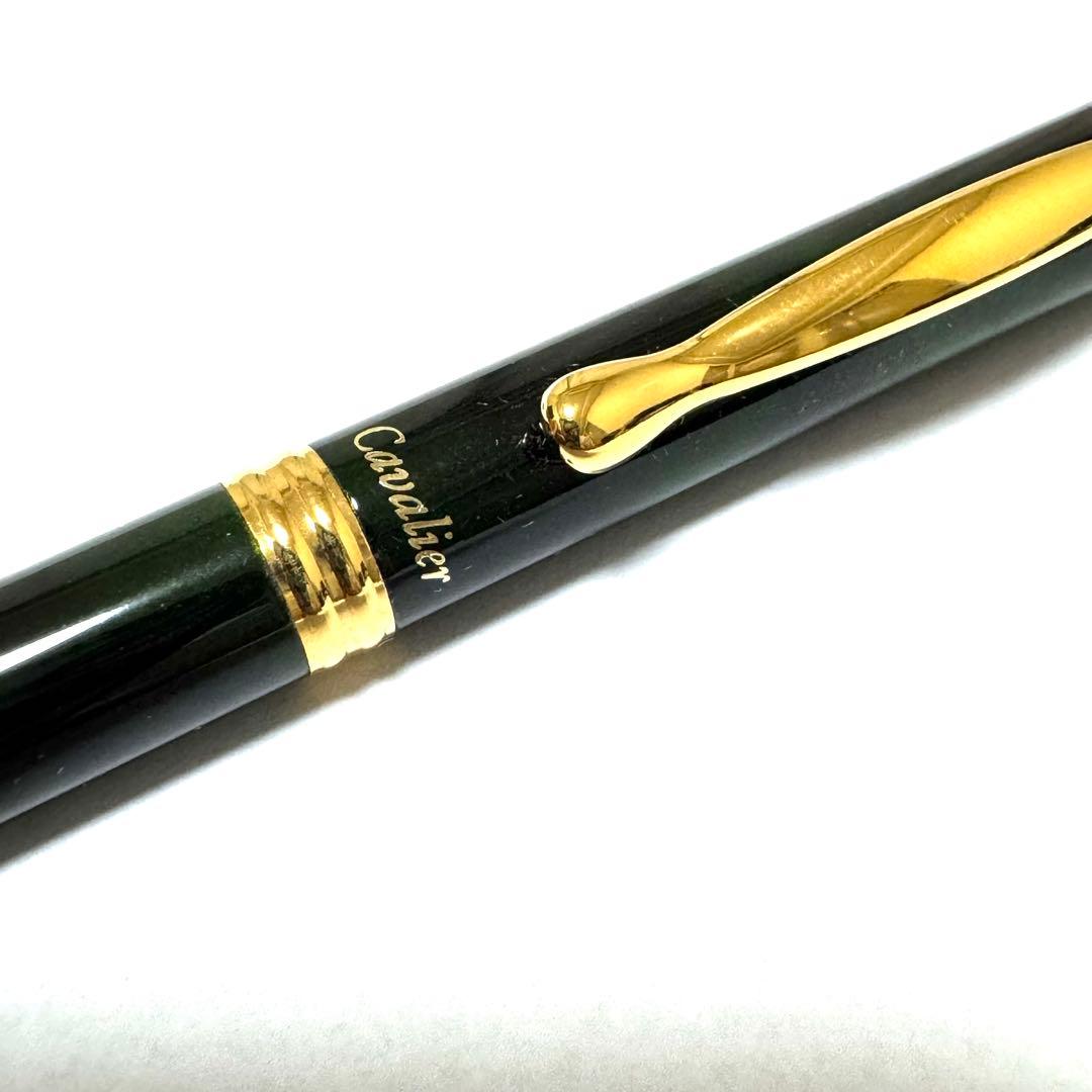 Rare discontinued Pilot Cavalier mechanical pencil with green body, gold clip, 0.5mm lead, and included case