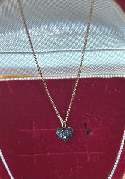 Agate heart-shaped black diamond necklace with 0.04ct stone set in K10 yellow gold