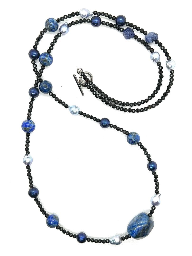 Akoya pearl necklace with large gray lapis lazuli beads on a black tourmaline chain, 80cm length