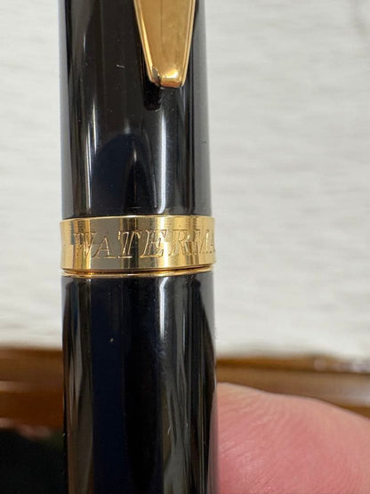 Waterman fountain pen with 18K gold nib and converter, made in France, shown in used condition