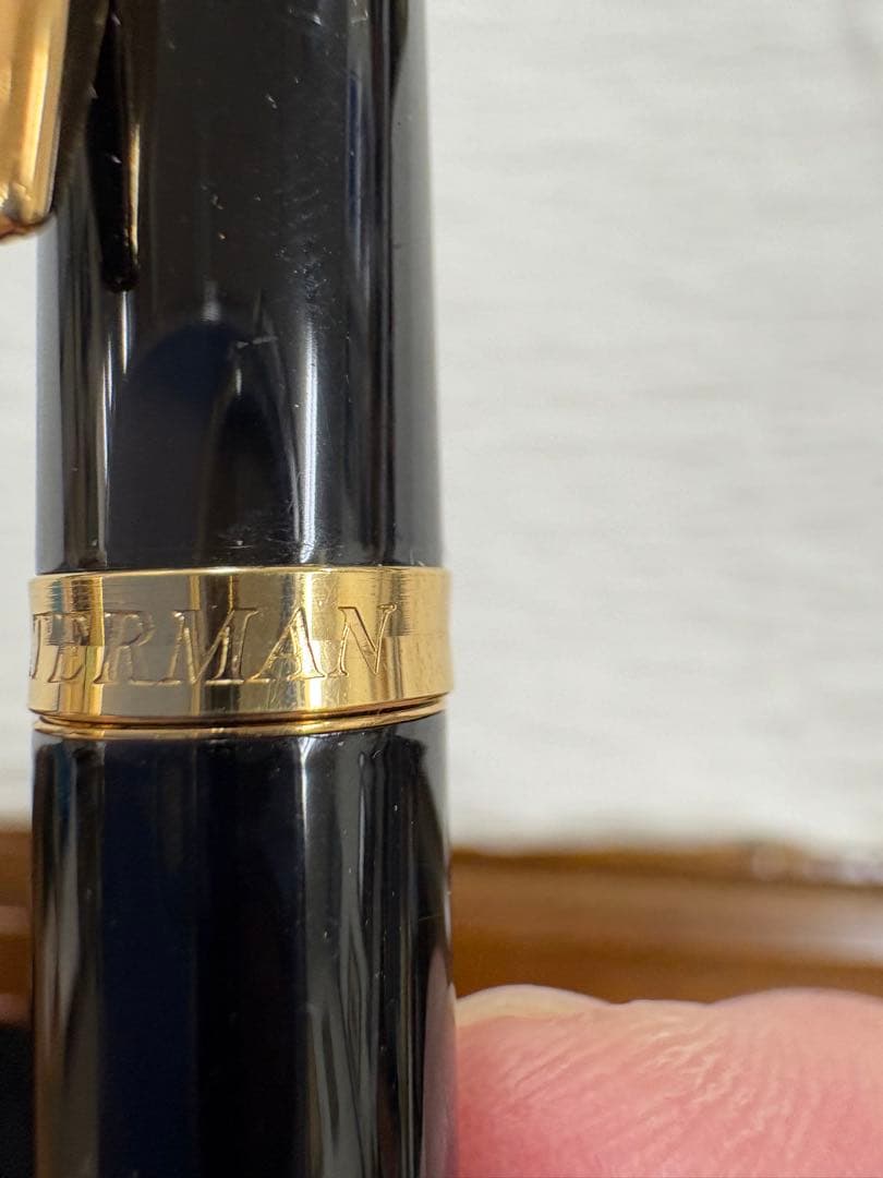 Waterman fountain pen with 18K gold nib and converter, made in France, shown in used condition