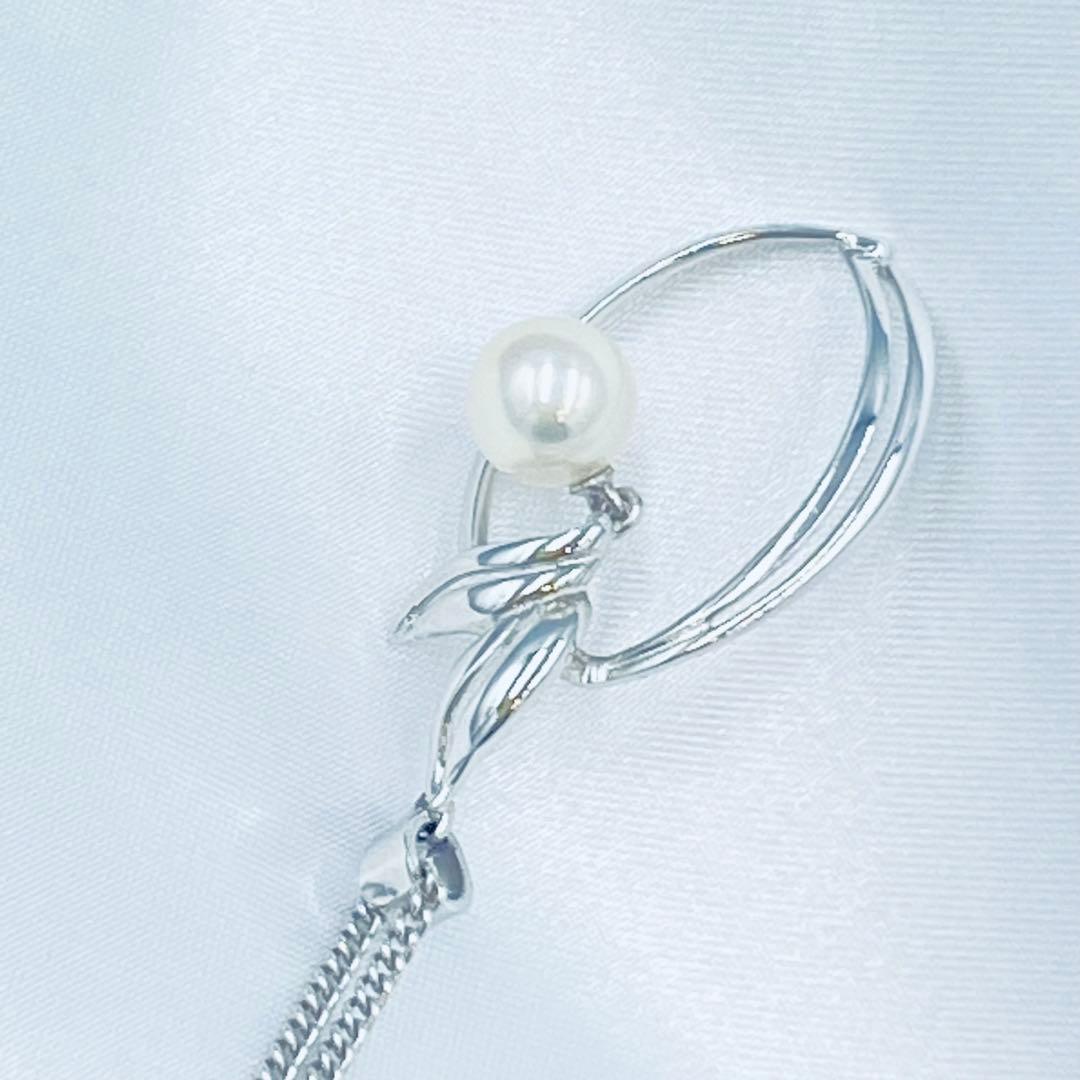 Mikimoto pearl pendant necklace featuring a 6.5mm pearl with 2x3cm pendant on a 39cm chain