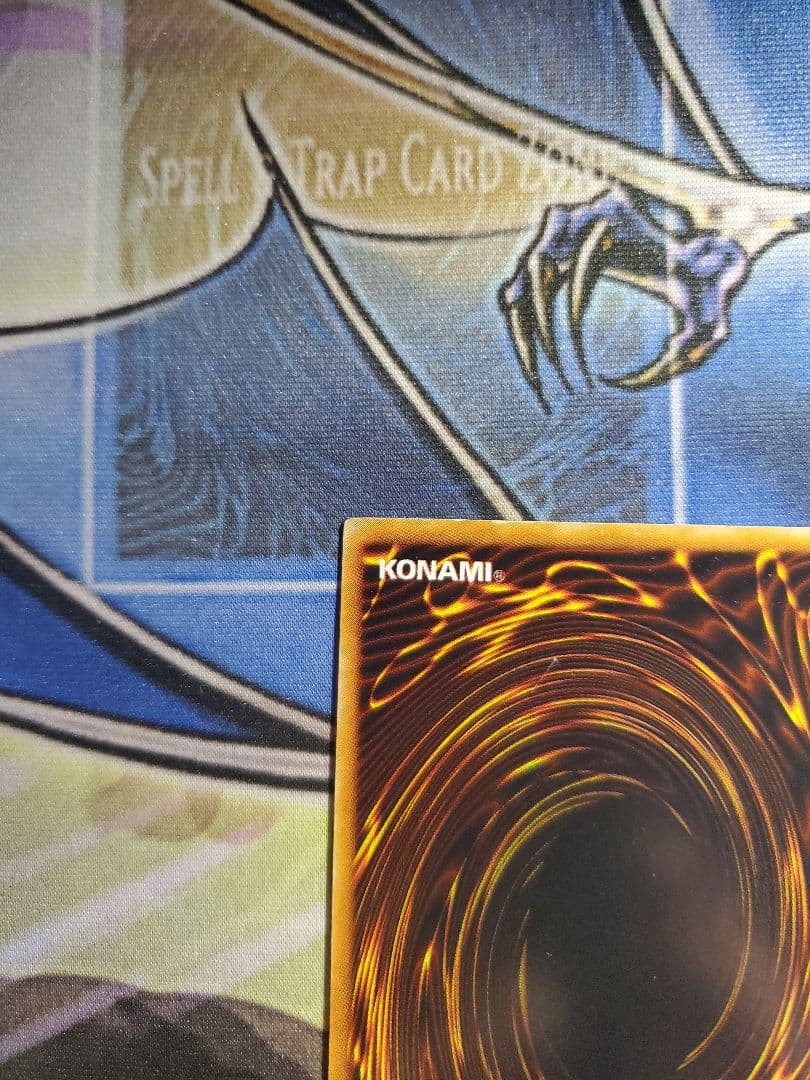 Yu-Gi-Oh Red-Eyes Black Metal Dragon — Japanese