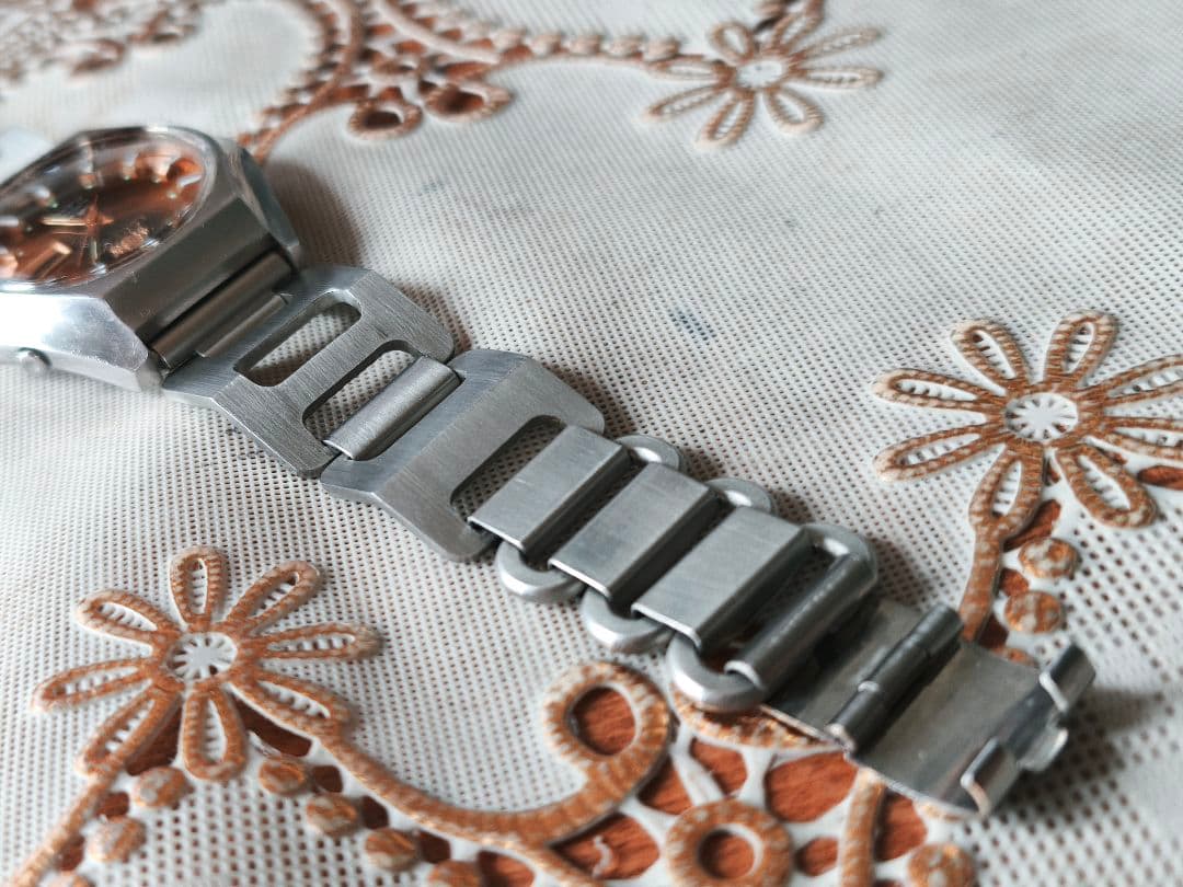 ORIENT 70s ORIENT Hexagon Case Automatic Men's Watch — Japanese