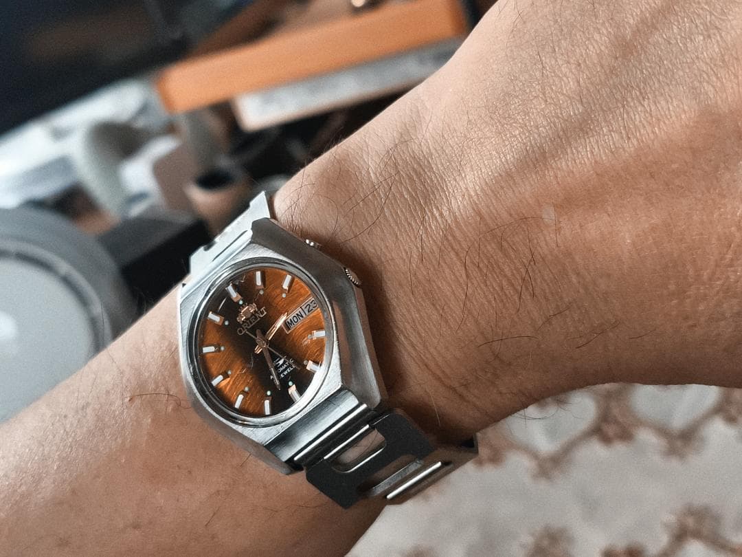 ORIENT 70s ORIENT Hexagon Case Automatic Men's Watch — Japanese