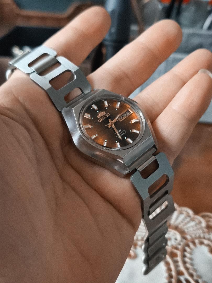 ORIENT 70s ORIENT Hexagon Case Automatic Men's Watch — Japanese