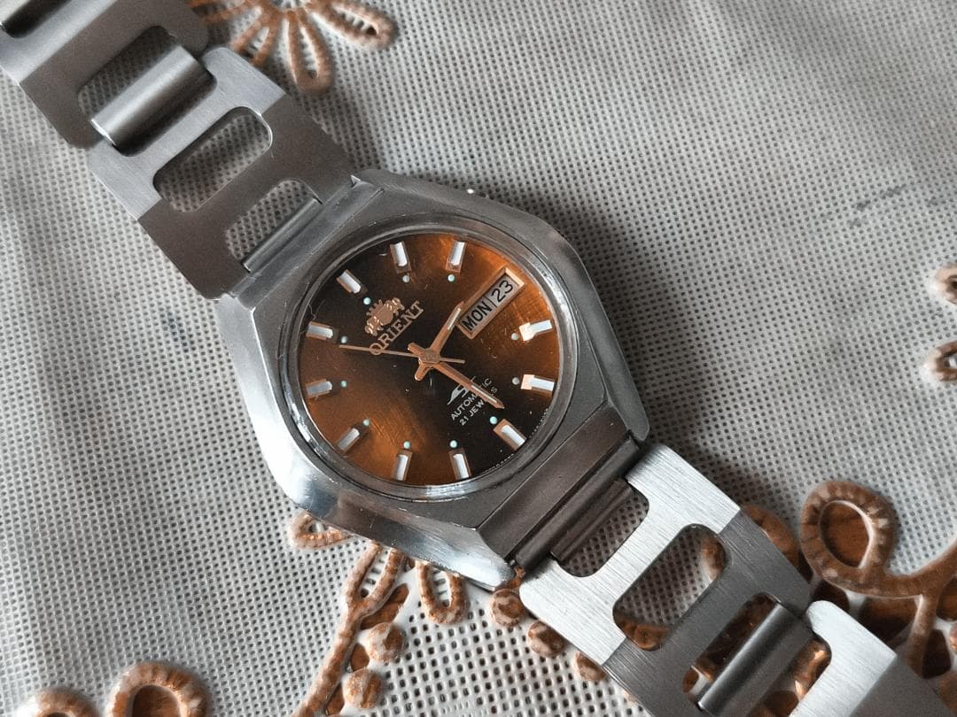 ORIENT 70s ORIENT Hexagon Case Automatic Men's Watch — Japanese