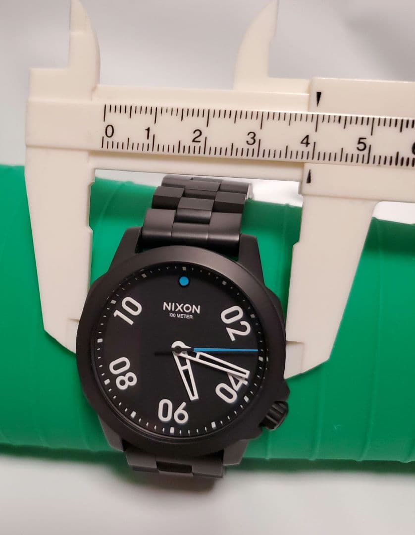 NIXON RANGER 40 ALL BLACK Quartz Men's Watch — Japanese