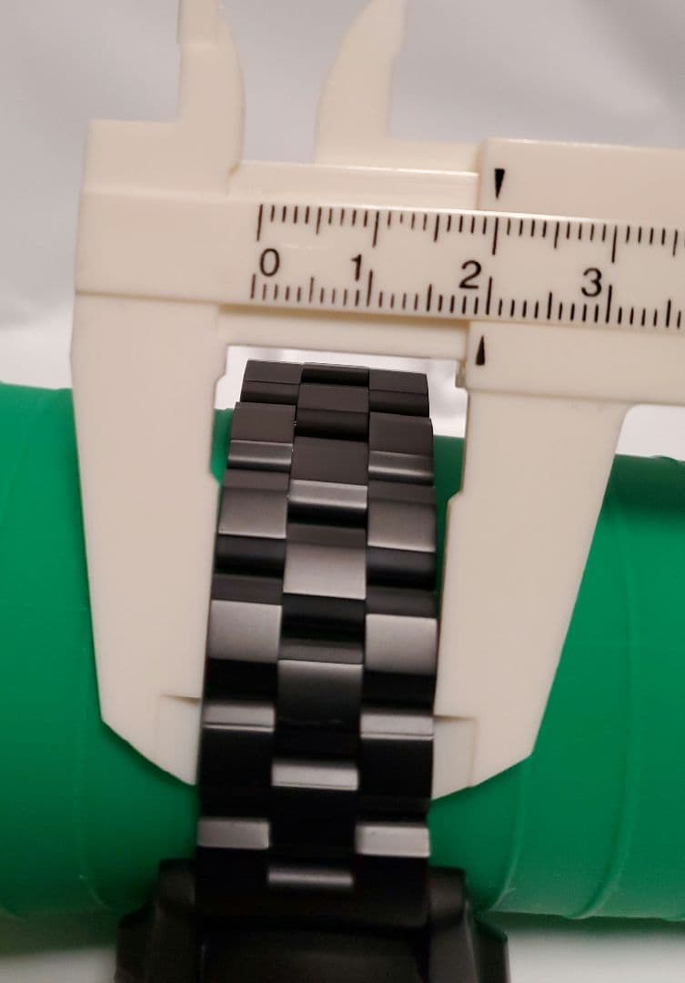 NIXON RANGER 40 ALL BLACK Quartz Men's Watch — Japanese