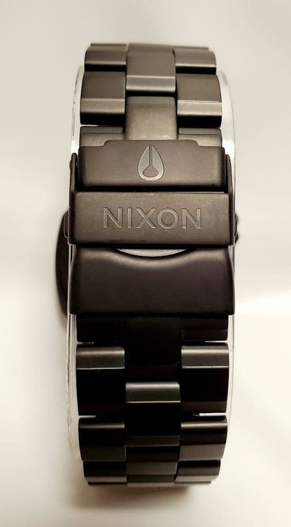 NIXON RANGER 40 ALL BLACK Quartz Men's Watch — Japanese