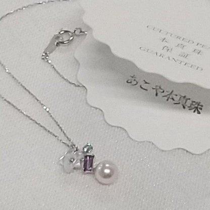 K10WG Akoya pendant necklace featuring a 5.5mm genuine pearl and color stones on a 40cm chain