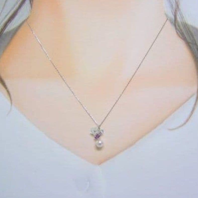 K10WG Akoya pendant necklace featuring a 5.5mm genuine pearl and color stones on a 40cm chain