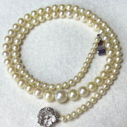 Akoya pearl necklace featuring gradation pearls sized 7.6 to 3.4 mm, 45 cm (17.7 in) length