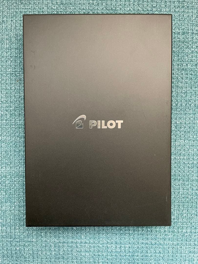 Pilot Multi-Function Pen Z-GR-SBN New silver metal and leather ballpoint pen and mechanical pencil with pen case and box