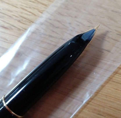Black Pilot DPN-70-BEF fountain desk pen with extra fine nib in new unused condition