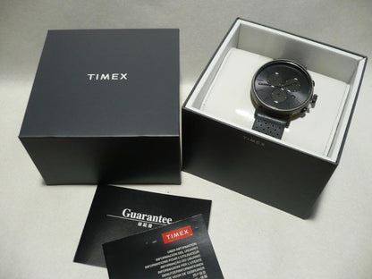TIMEX TW2P93400 Quartz Men's Watch — Japanese