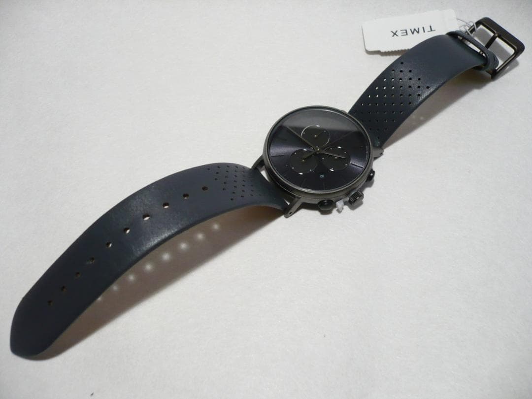 TIMEX TW2P93400 Quartz Men's Watch — Japanese