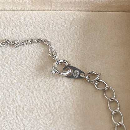TASAKI Freshwater Pearl Pendant on a 40 cm silver chain displayed on a white background