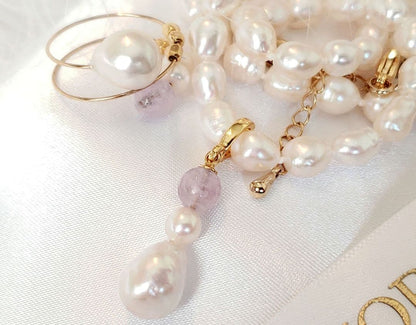 Akoya large 11.5mm pearl pendant with green, pink, blue iridescent colors and amethyst gemstone