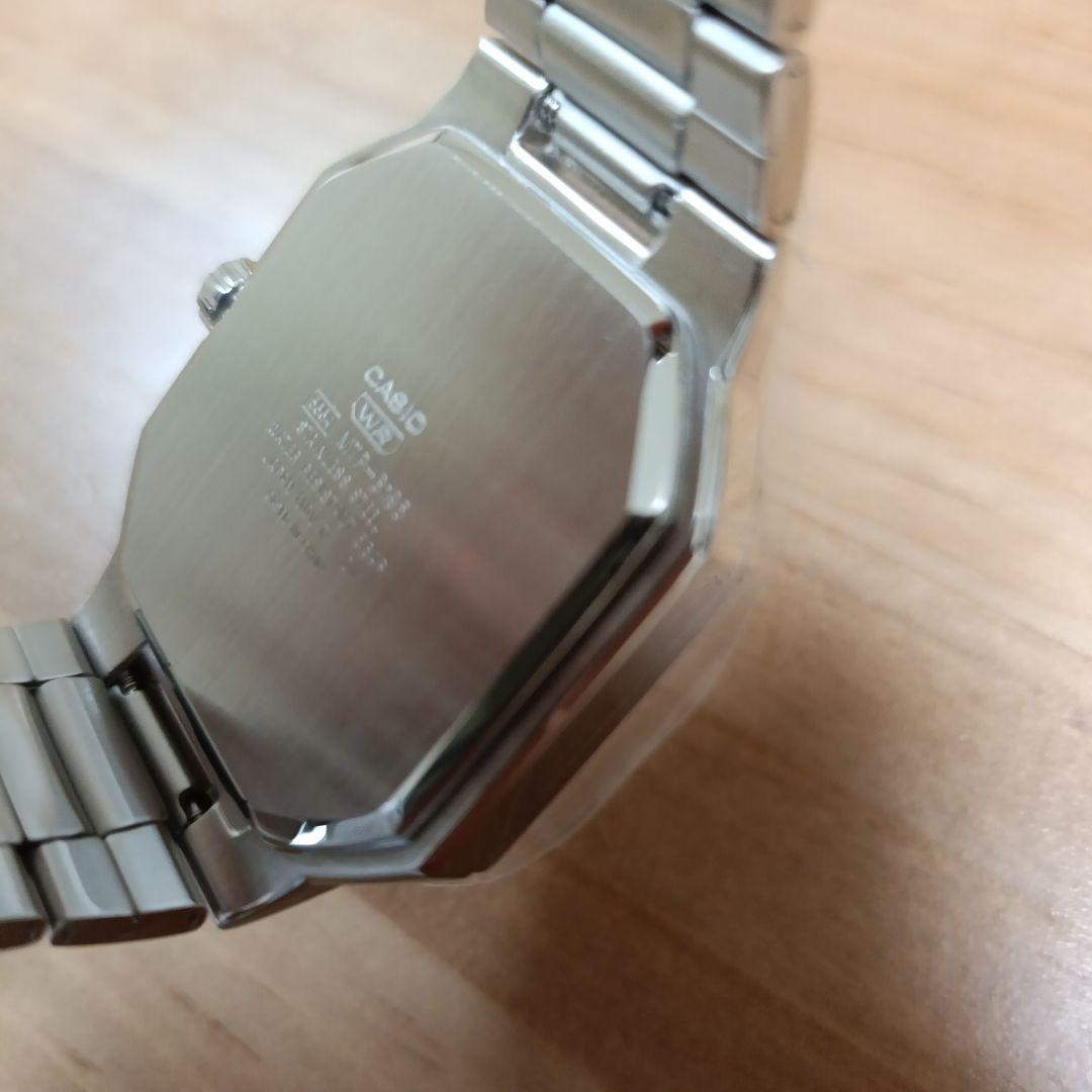 CASIO MTP-B195D Quartz Men's Watch — Japanese