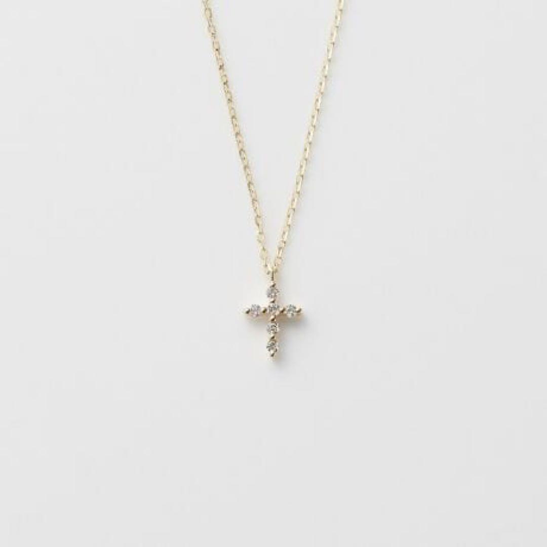 Law agete K10 yellow gold diamond cross motif necklace with 0.03ct diamonds and 40cm chain