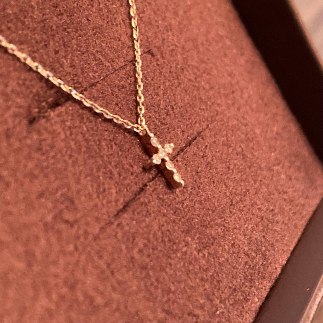 Law agete K10 yellow gold diamond cross motif necklace with 0.03ct diamonds and 40cm chain