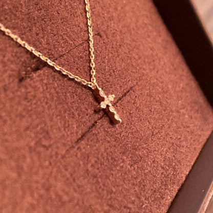 Law agete K10 yellow gold diamond cross motif necklace with 0.03ct diamonds and 40cm chain