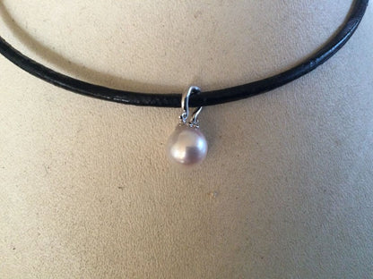 New Akoya genuine 8mm pearl pendant necklace with 3mm K18 gold chain 42cm long